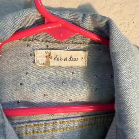 Doe a Dear Jean and Pearl Jacket - 3T - Picture 2 of 3